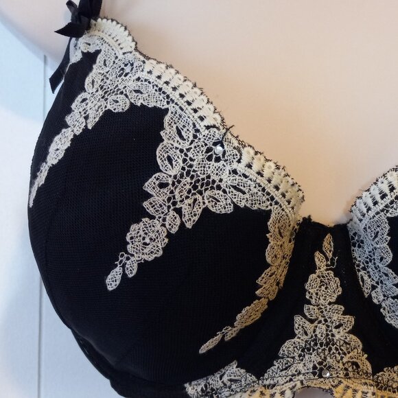 Black Lace and Rhinestones Bra 38C - Picture 2 of 5